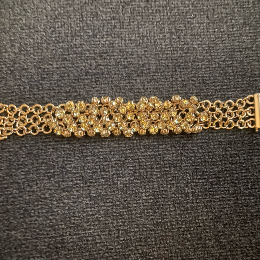Elegant Gold Chain Bracelet magnetic closure